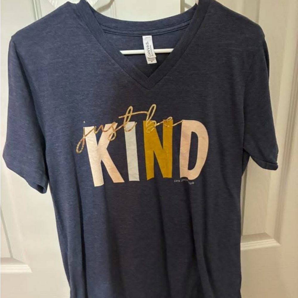 Just Be Kind Graphic V-Neck Tee - Navy